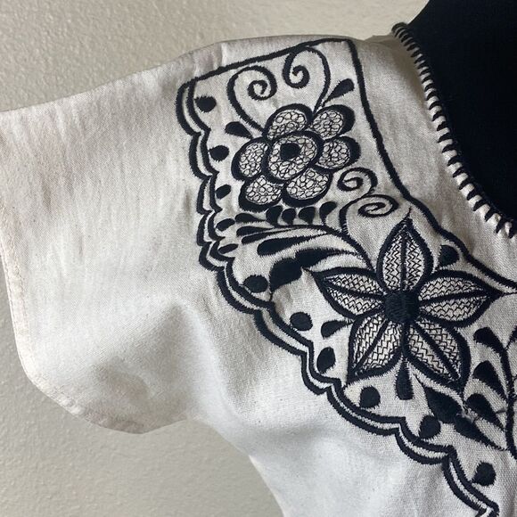 Agave Girl Boutique Handmade Mexicana Women Blouse Size M - Picture 4 of 8